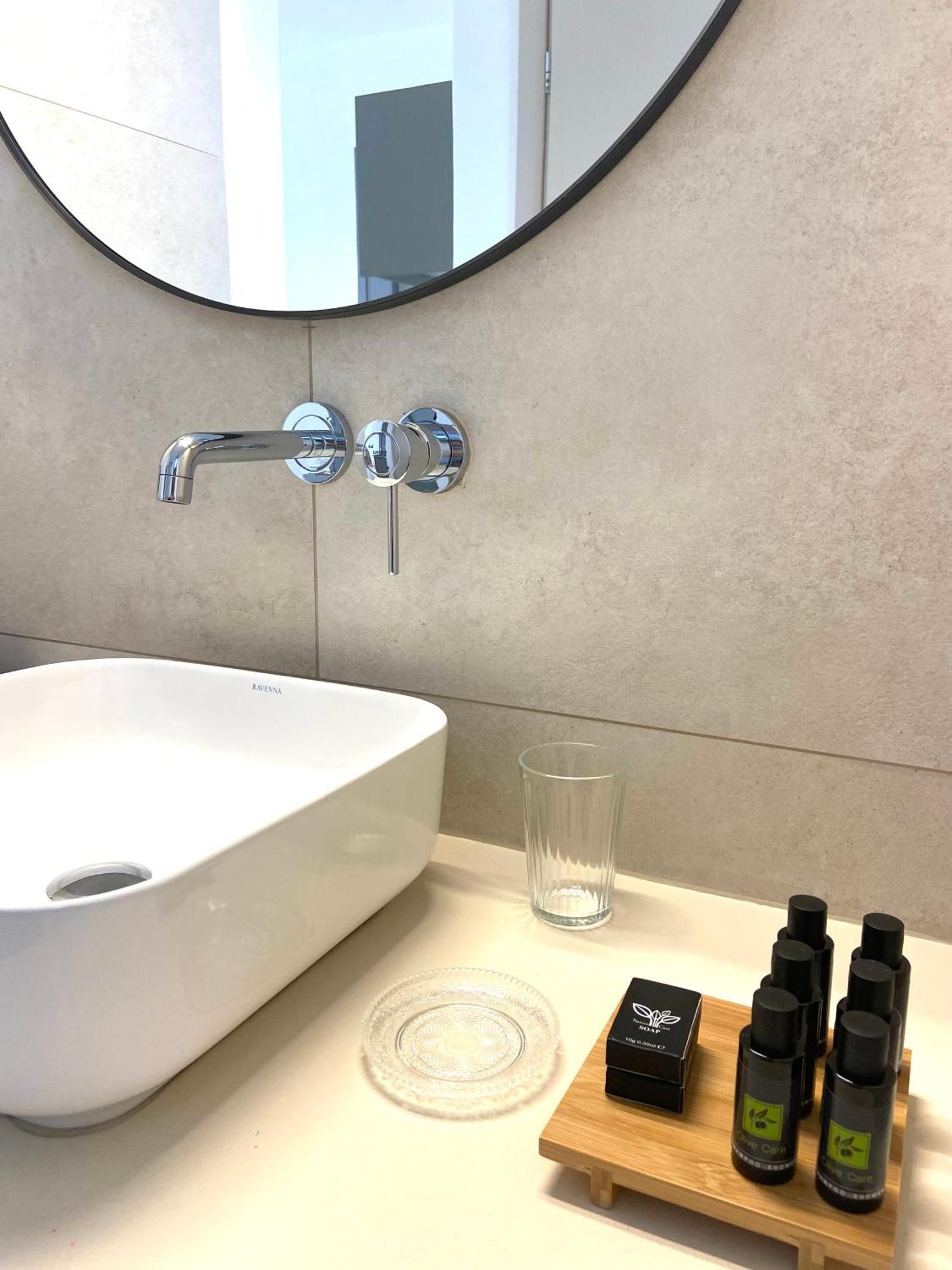 Spanos Apartments Áyios Pétros エクステリア 写真