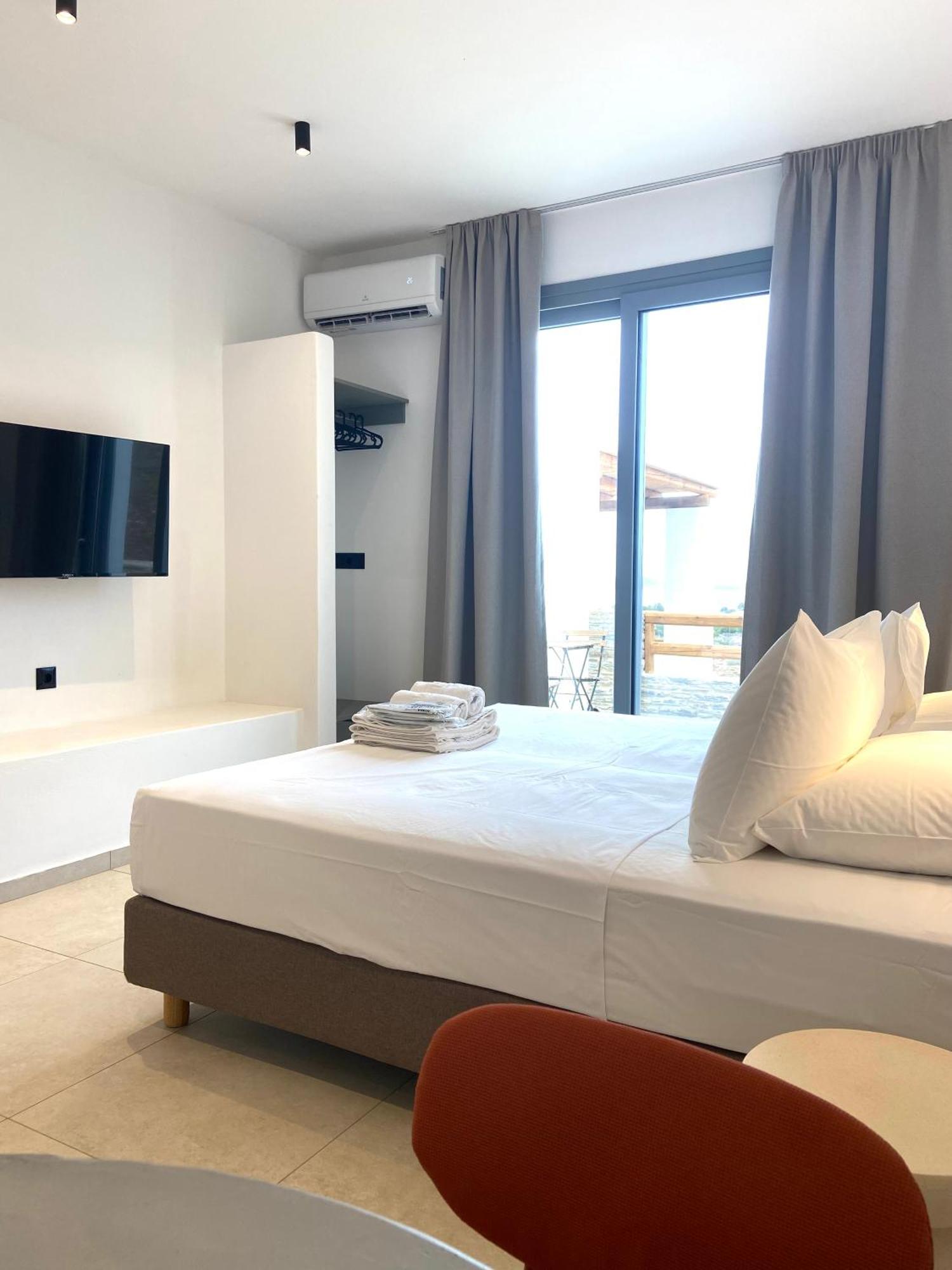 Spanos Apartments Áyios Pétros エクステリア 写真