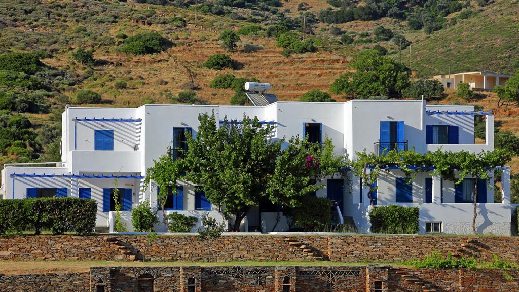 Spanos Apartments Áyios Pétros エクステリア 写真
